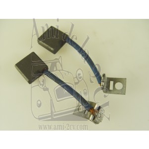 Jeu de charbons de dynamo Paris Rhône Traction 11 et 15cv