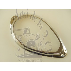 Enjoliveur de feu arrière en aluminium Traction 11 et 15CV après Juillet 52