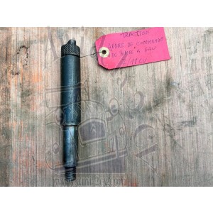 Arbre de commande de pompe à eau Traction 7 et 11 CV