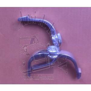 Paire de pattes de maintien de cache culbuteur pour Traction 11 Perfo accessoire d 'époque