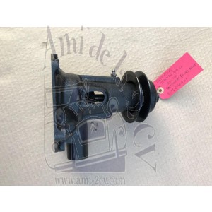 Pompe à eau révisée Traction 7 et 11 cv roulement SNR neuf