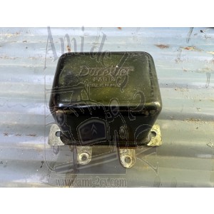 Régulateur 6 volts Ducellier 8259A pour Traction 15 six