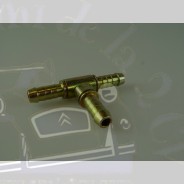 Raccord en T de tuyau d'essence  Traction 11 et 15CV