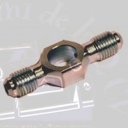 Raccord 2 voies de cylindre de roue arrière Traction 11 et 15cv