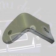 Fixation habillage de phare Marchal Traction 11 et 15cv