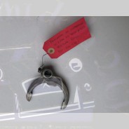 Fourchette de commande de 2ème et de prise directe Traction 7 et 11Cv